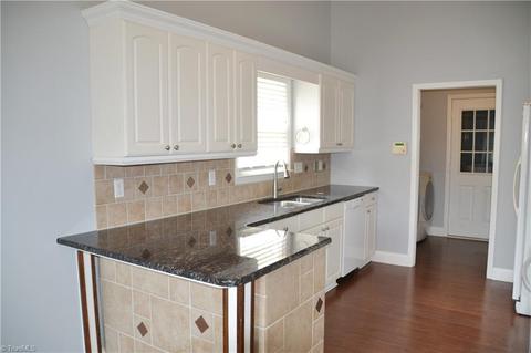 2620 Northfork Ter, High Point, NC 27265 photo 12