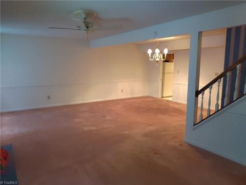 1714 Ternberry Rd, High Point, NC 27262 photo 5