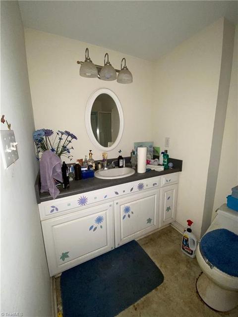 142 Trinity Dr, King, NC 27021 photo 9