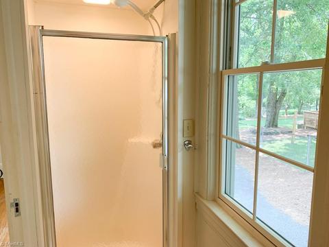 227 Edgedale Dr, High Point, NC 27262 photo 19