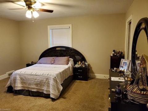 411 S Main St, Dobson, NC 27017 photo 18