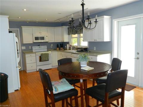 5531 Robbins Country Rd, Trinity, NC 27370 photo 7