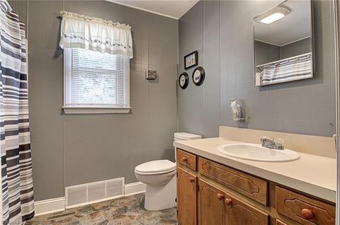 142 Dan Valley Rd, Mayodan, NC 27027 photo 21