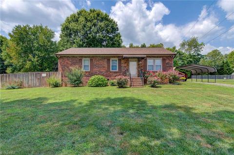142 Dan Valley Rd, Mayodan, NC 27027 photo 1