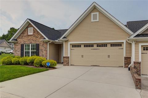 5407 Forester Dr, High Point, NC 27265 photo 2