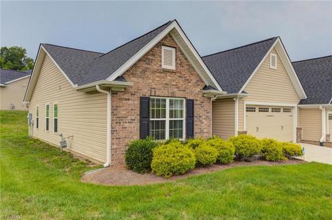 5407 Forester Dr, High Point, NC 27265 photo 3