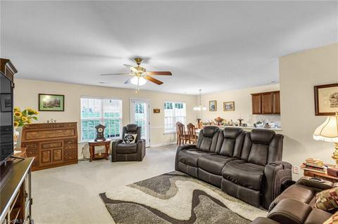 5407 Forester Dr, High Point, NC 27265 photo 15