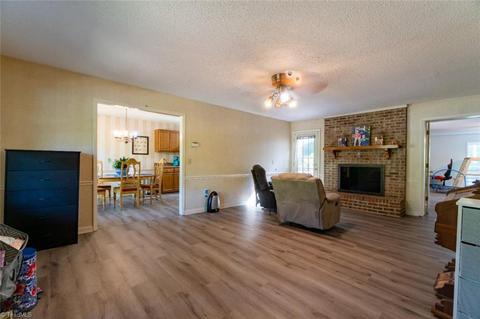 4901 Whisper Oak Dr, Trinity, NC 27370 photo 5