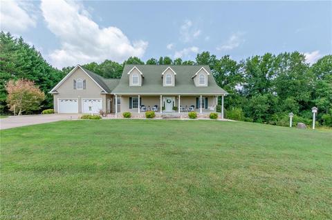 187 Circle Ridge Dr, Dobson, NC 27017 photo 36