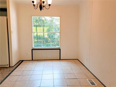 1050 Bowen Rd, Pinnacle, NC 27043 photo 9
