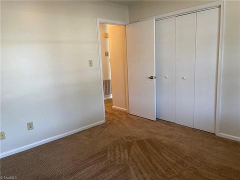 3117 Windchase Ct, High Point, NC 27265 photo 9