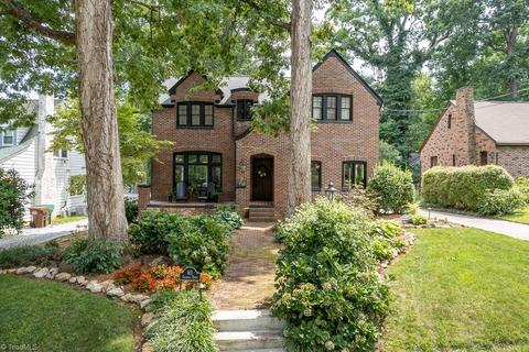 611 Colonial Dr, High Point, NC 27262 photo 1
