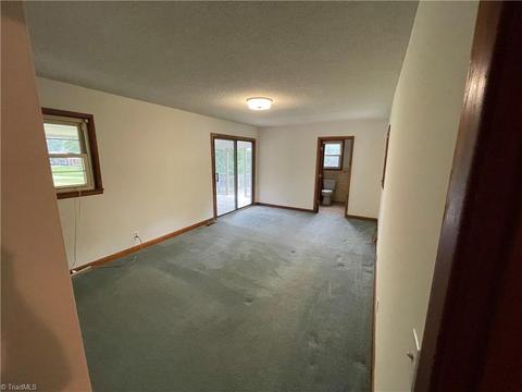 1332 Roy Tuttle Rd, Pinnacle, NC 27043 photo 24