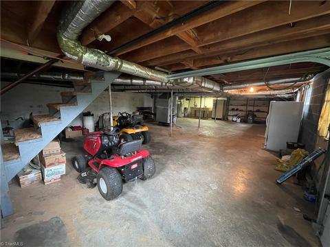 1332 Roy Tuttle Rd, Pinnacle, NC 27043 photo 35
