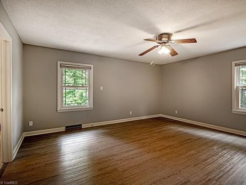 1502 Coventry Rd, High Point, NC 27262 photo 19