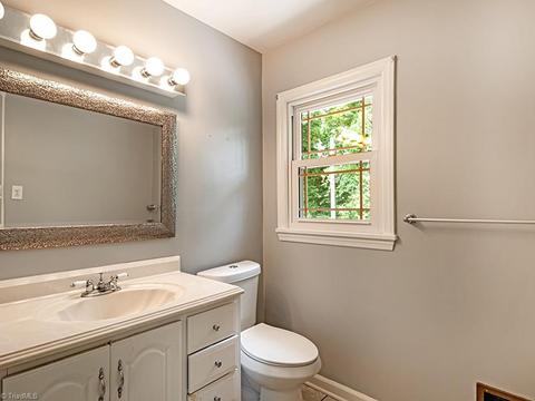 1502 Coventry Rd, High Point, NC 27262 photo 22