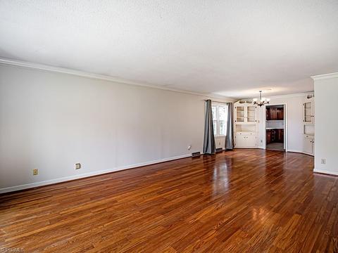 1502 Coventry Rd, High Point, NC 27262 photo 11