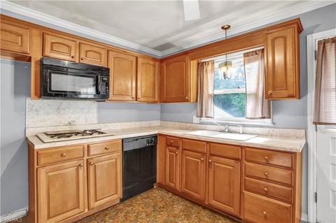 1601 Guyer St, High Point, NC 27265 photo 13