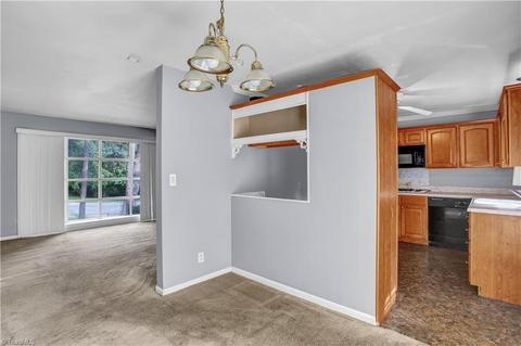 1601 Guyer St, High Point, NC 27265 photo 9