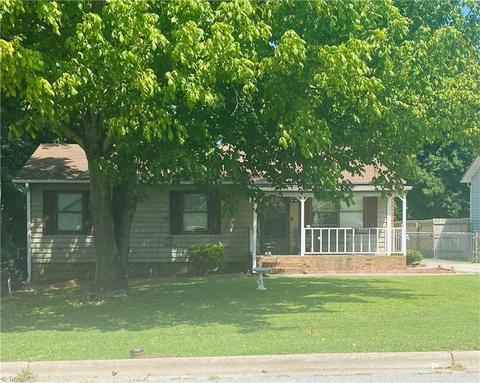 633 Paramount St, High Point, NC 27260 photo 4