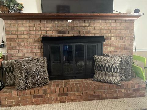 633 Paramount St, High Point, NC 27260 photo 10