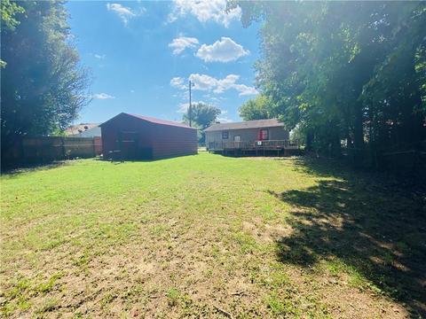 633 Paramount St, High Point, NC 27260 photo 9