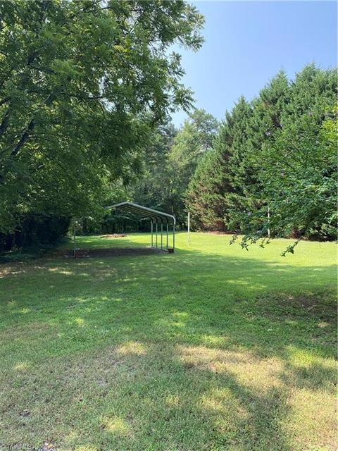 813 Fork Bixby Rd, Advance, NC 27006 photo 3