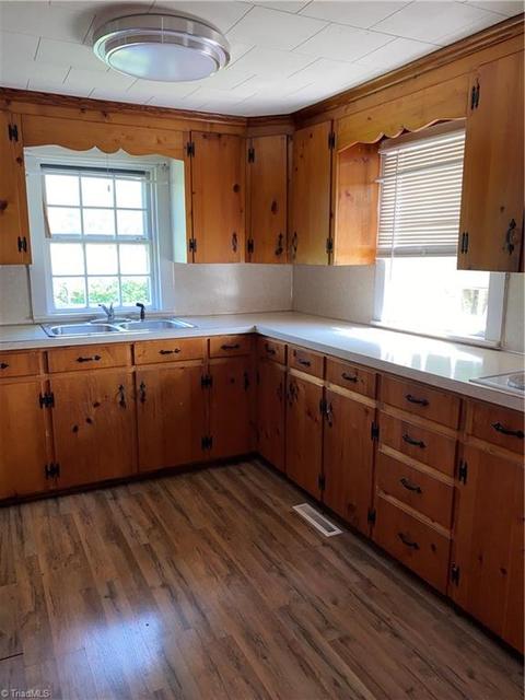 813 Fork Bixby Rd, Advance, NC 27006 photo 6