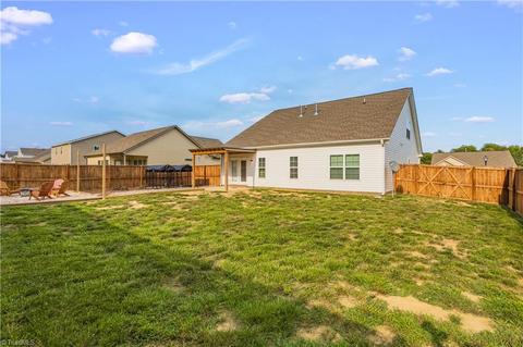 110 Radiant Path, Trinity, NC 27370 photo 24