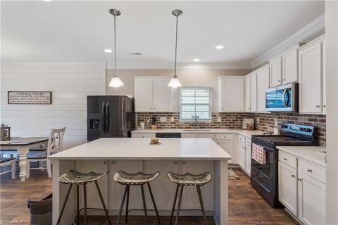 110 Radiant Path, Trinity, NC 27370 photo 12