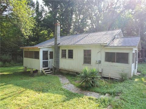 1223 Dixie Pl, High Point, NC 27260 photo 1