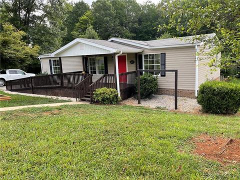 1234 High Bridge Rd, Pinnacle, NC 27043 photo 1