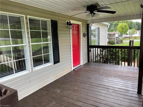 1234 High Bridge Rd, Pinnacle, NC 27043 photo 3
