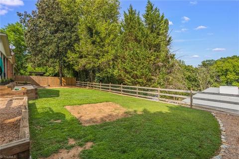 1502 Overbrook Ct, High Point, NC 27265 photo 28