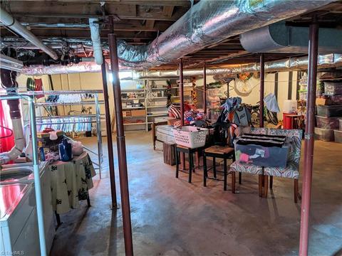 708 E Main St, Pilot Mountain, NC 27041 photo 30