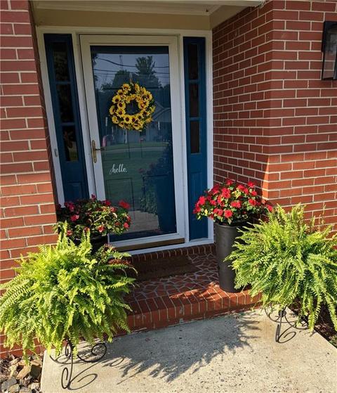 708 E Main St, Pilot Mountain, NC 27041 photo 16