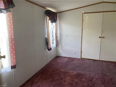126 Vance St, Dobson, NC 27017 photo 16