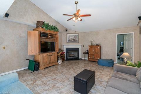 6656 Jennifer Lynn Dr, Trinity, NC 27370 photo 6