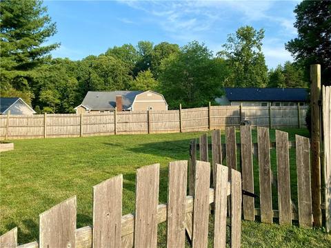 2804 Overview Ter, High Point, NC 27265 photo 47