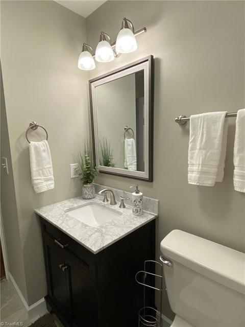 2804 Overview Ter, High Point, NC 27265 photo 40