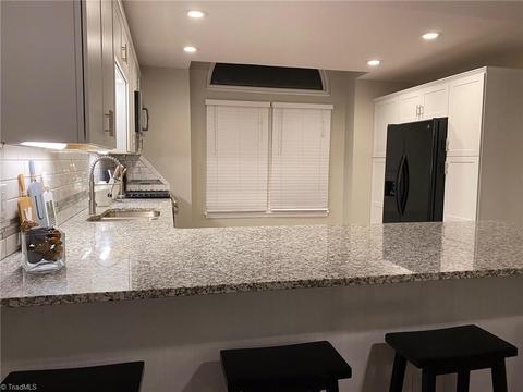 2804 Overview Ter, High Point, NC 27265 photo 23