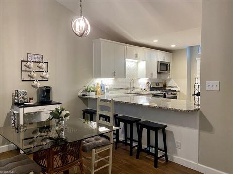2804 Overview Ter, High Point, NC 27265 photo 14