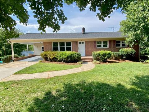 411 Oakview Rd, High Point, NC 27265 photo 1