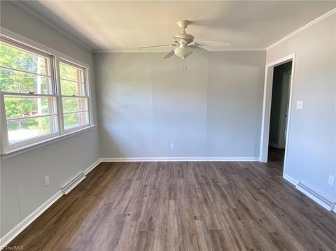 411 Oakview Rd, High Point, NC 27265 photo 13