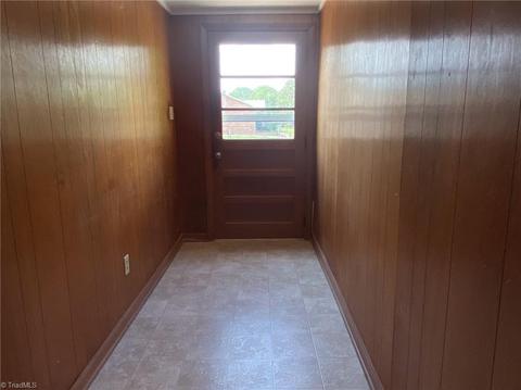 411 Oakview Rd, High Point, NC 27265 photo 36