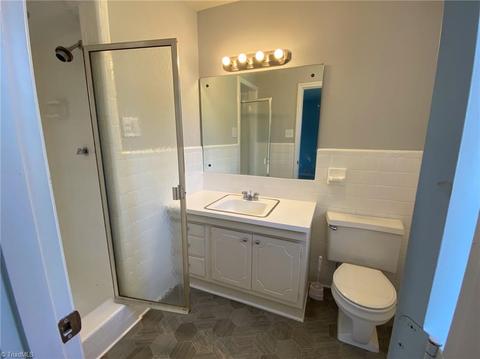 411 Oakview Rd, High Point, NC 27265 photo 23
