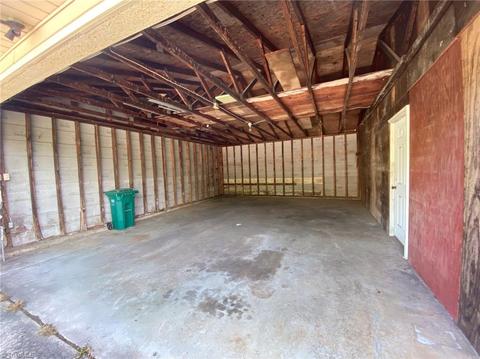 411 Oakview Rd, High Point, NC 27265 photo 44