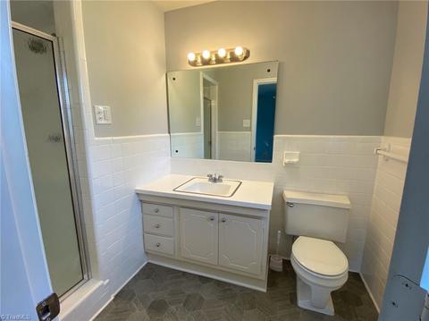 411 Oakview Rd, High Point, NC 27265 photo 22