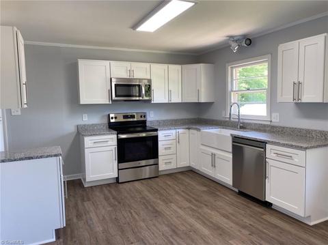 411 Oakview Rd, High Point, NC 27265 photo 7