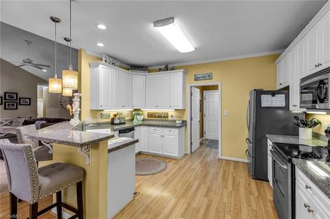 657 Nova Ave, High Point, NC 27265 photo 13